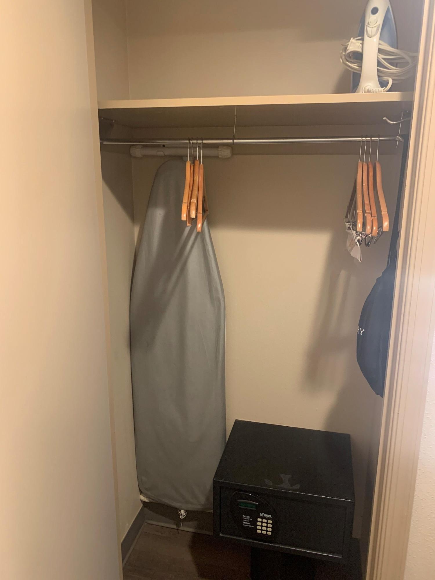Days Inn By Wyndham Horsham Philadelphia Εξωτερικό φωτογραφία