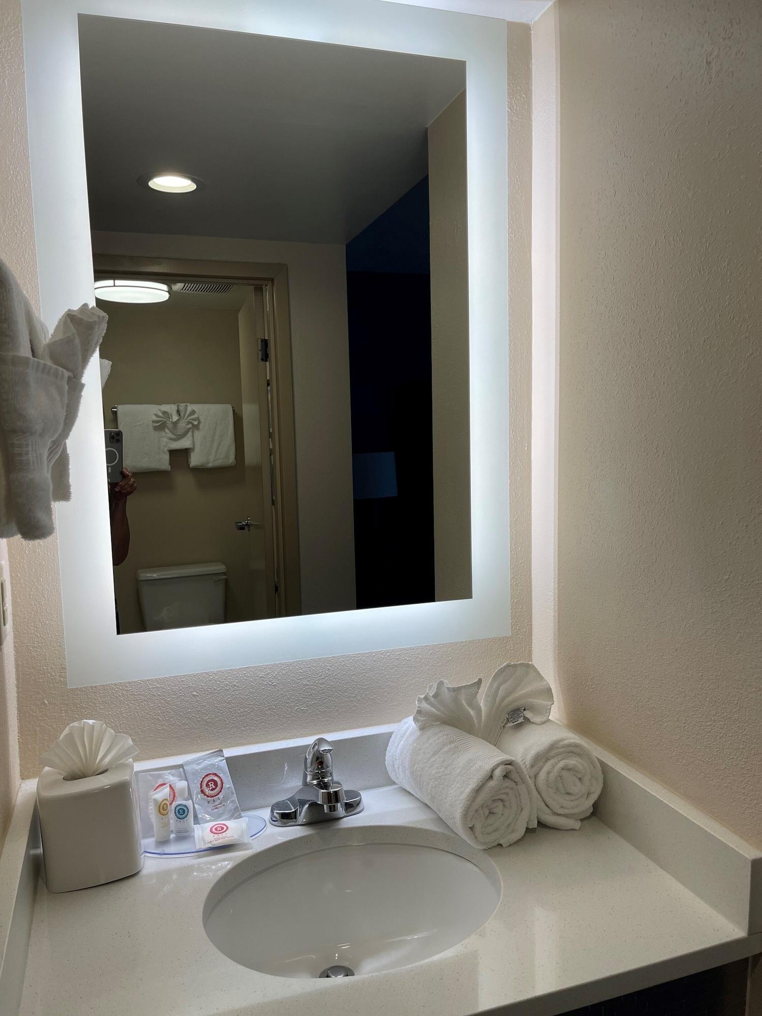 Days Inn By Wyndham Horsham Philadelphia Εξωτερικό φωτογραφία