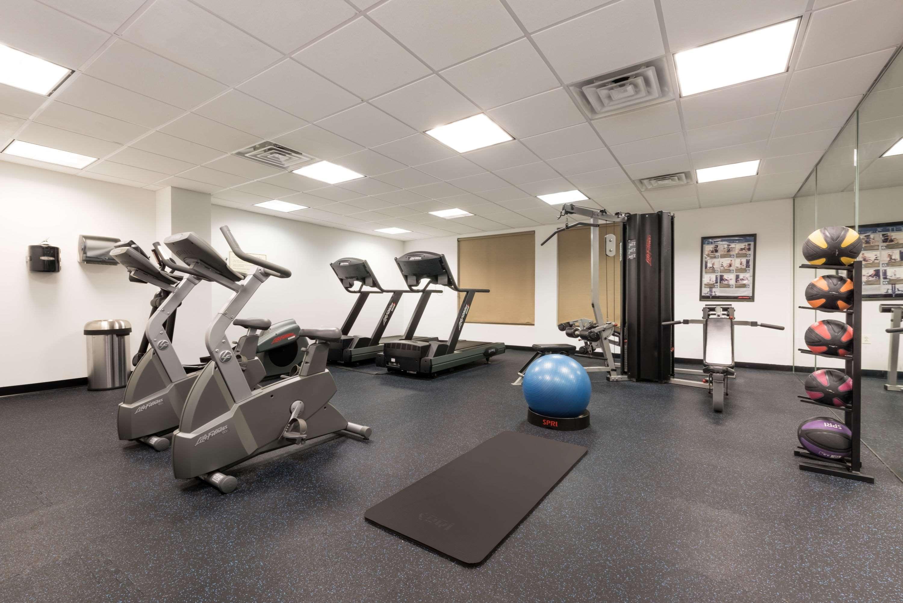 Days Inn By Wyndham Horsham Philadelphia Εξωτερικό φωτογραφία
